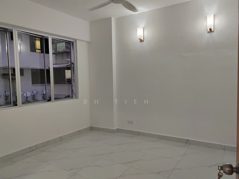 Kondominium untuk Dijual di Bangunan Choo Cheng Khay - BH Tieh - Interior - PropertyGuru.com.my