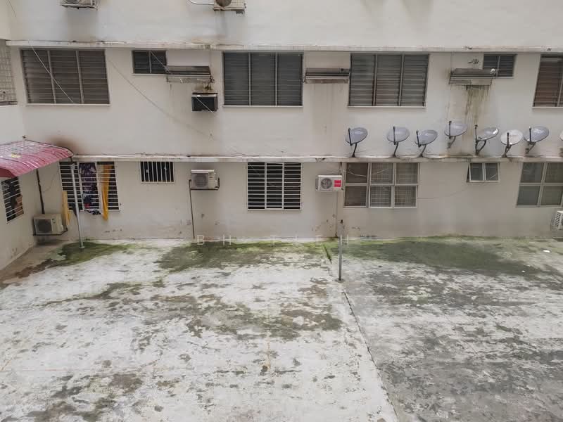 Kondominium untuk Dijual di Bangunan Choo Cheng Khay - BH Tieh - Exterior - PropertyGuru.com.my