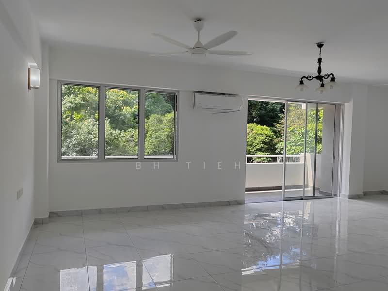 Kondominium untuk Dijual di Bangunan Choo Cheng Khay - BH Tieh - Living Room - PropertyGuru.com.my