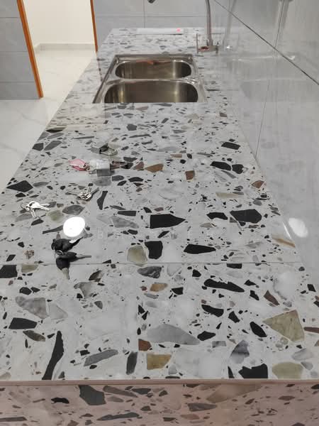 Kondominium untuk Dijual di Bangunan Choo Cheng Khay - BH Tieh - Kitchen - PropertyGuru.com.my