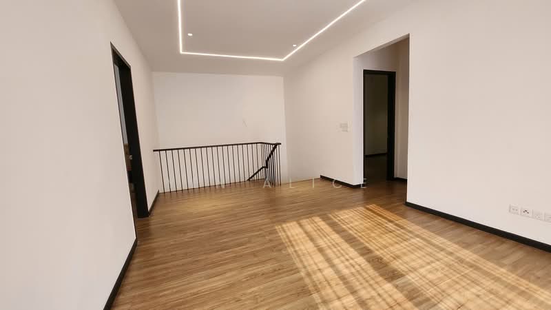 Rumah Teres 2 Tingkat untuk Disewa di Kota Kemuning (Shah Alam) - Yen Alice - Upper Floor Family Hall - PropertyGuru.com.my