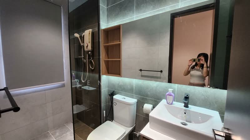 Rumah Teres 2 Tingkat untuk Disewa di Kota Kemuning (Shah Alam) - Yen Alice - Bathroom 1 - PropertyGuru.com.my