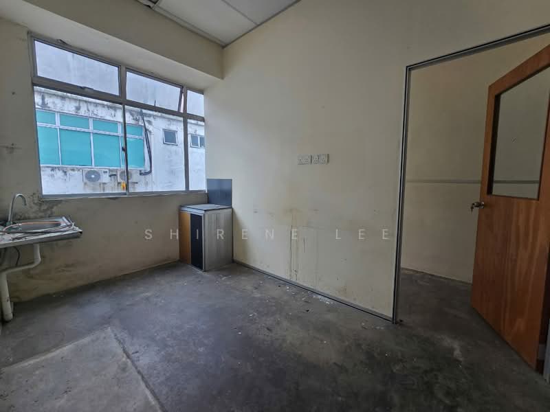 Shop / Office for Rent in Ulu Tiram (Johor) - Eldwin Tang - Interior - PropertyGuru.com.my