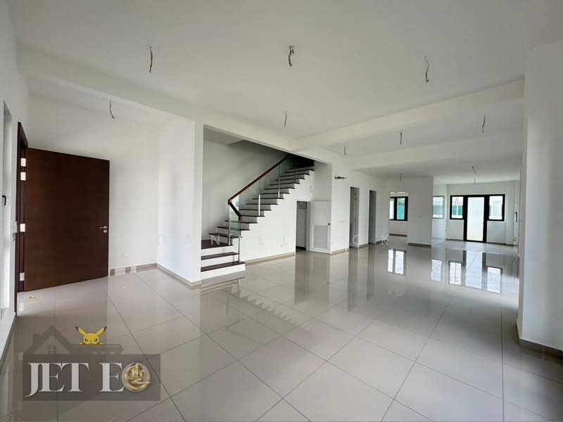 Semi-Detached House for Sale in Eco Sanctuary (Telok Panglima Garang) - Daniel Kok - Living Room - PropertyGuru.com.my