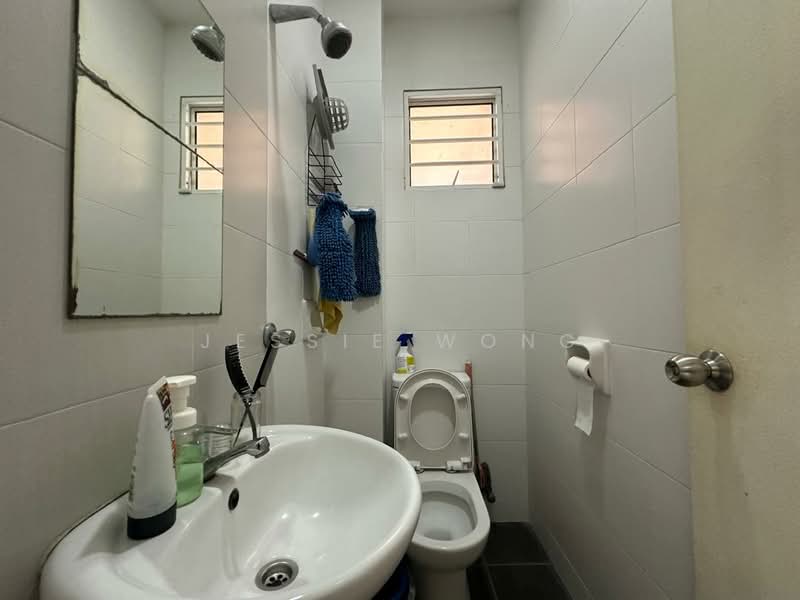 Bungalow for Sale in Rawang (Selangor) - Jessie Wong - Bathroom - PropertyGuru.com.my