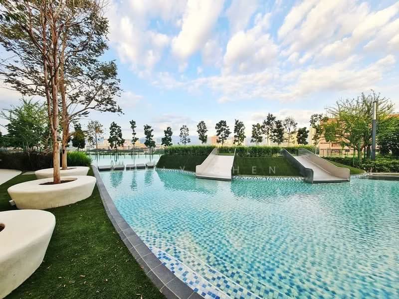 Servis Apartment untuk Dijual di The Era @ Duta North - Kelly Chen - Pool - PropertyGuru.com.my