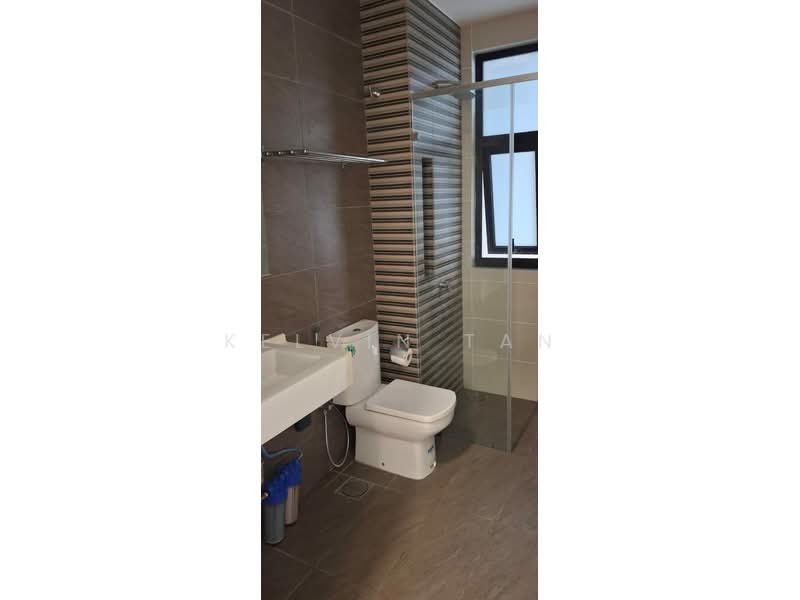 Condominium for Rent at Sky Condominium (Skyz Residence) - Kelvin Tan - Bathroom - PropertyGuru.com.my