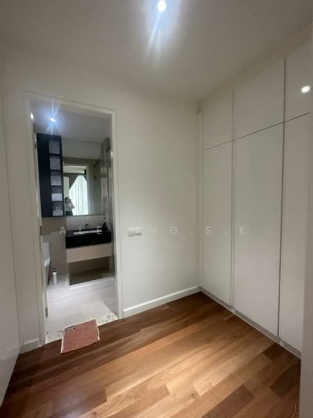 Service Residence for Sale at Pavilion Ceylon Hill - Alex Ng.S.K - Bathroom - PropertyGuru.com.my