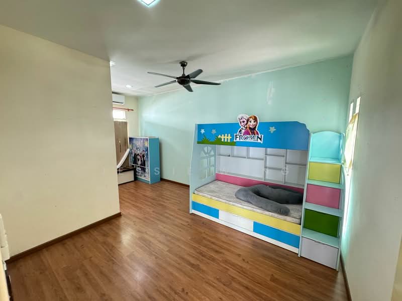 Bungalow for Sale in Rawang (Selangor) - Jessie Wong - Bedroom - PropertyGuru.com.my