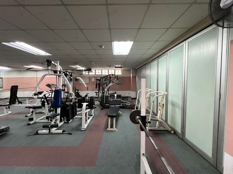 Kondominium untuk Dijual di Fajar Ria @ Pantai - Luqman Ramli - Gym - PropertyGuru.com.my