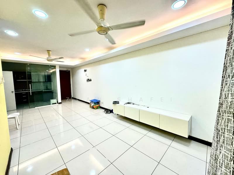 Kondominium untuk Dijual di Panorama Residences - Azlan Shafei - Living Room - PropertyGuru.com.my