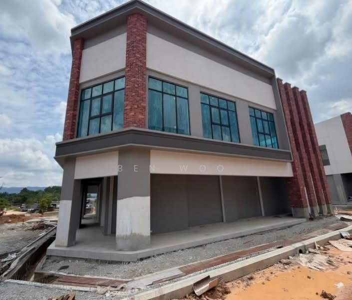 Shop for Rent in Bandar Gamuda Gardens (Rawang) - Ben Woo - Exterior - PropertyGuru.com.my