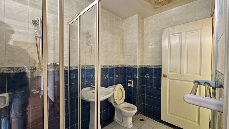 Semi-Detached House for Sale in Bangsar (Kuala Lumpur) - Jimmy Ng - Bathroom - PropertyGuru.com.my