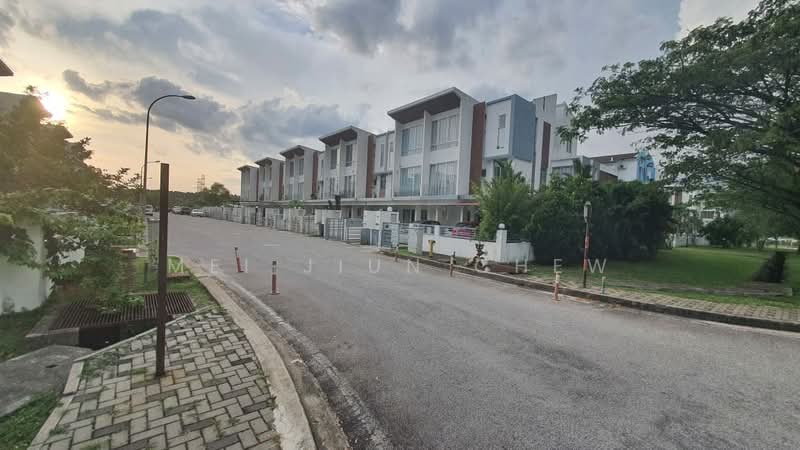 Townhouse for Sale in Puchong (Selangor) - MEI JIUN CHEW - Exterior - PropertyGuru.com.my