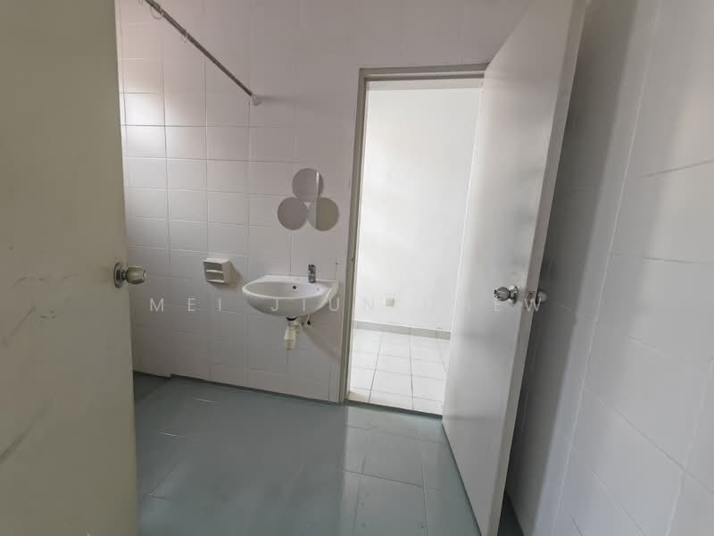 2-storey Terraced House for Sale in Bandar Puteri Puchong (Puchong) - MEI JIUN CHEW - Bathroom - PropertyGuru.com.my