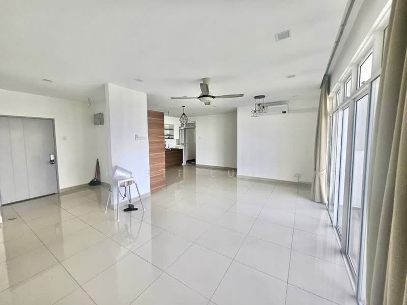 Kondominium untuk Disewa di Dwiputra Residences - Hasif Ludin - Living Room - PropertyGuru.com.my