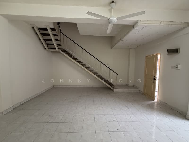 2.5-storey Terraced House for Sale in Balakong (Selangor) - Johnny Leong - Interior - PropertyGuru.com.my