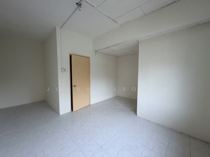 2.5-storey Terraced House for Sale in Balakong (Selangor) - Johnny Leong - Interior - PropertyGuru.com.my