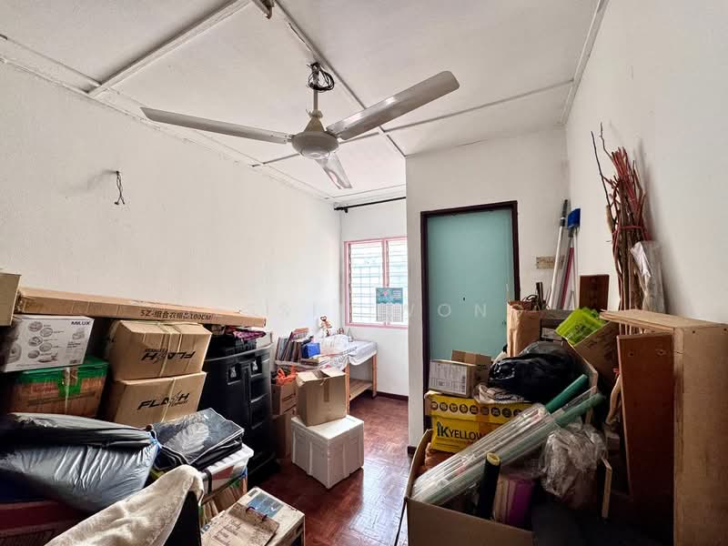 Rumah Teres untuk Dijual di Bandar Country Homes (Rawang) - Jessie Wong - Interior - PropertyGuru.com.my