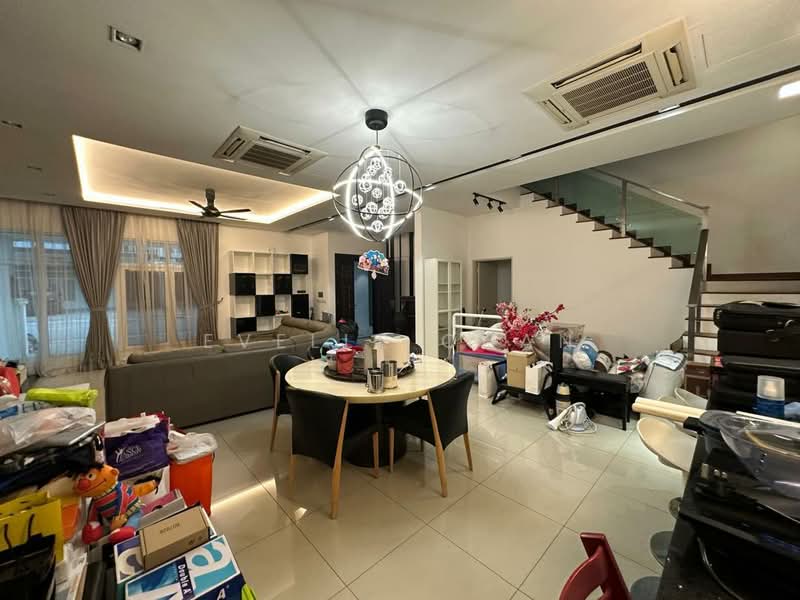 Semi-Detached House for Sale in Cyberjaya (Selangor) - Evelle Chan - Living Room - PropertyGuru.com.my