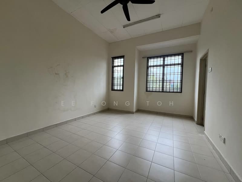 2-storey Terraced House for Sale in Bandar Pulai Jaya (Kulai) - Ee Fong Toh - PropertyGuru.com.my