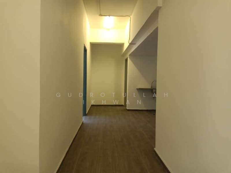Office for Rent in Presint 16 (Putrajaya) - Gudrotullah Ikhwan - Corridor - PropertyGuru.com.my