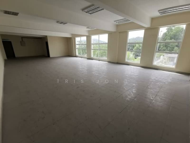 Factory for Rent in Rawang (Selangor) - Tris Jong - Interior - PropertyGuru.com.my