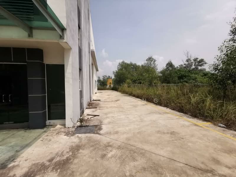 Factory for Rent in Rawang (Selangor) - Tris Jong - Exterior - PropertyGuru.com.my
