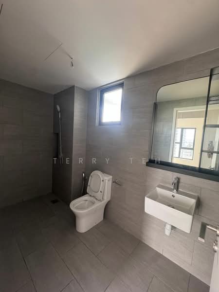 Service Residence for Sale at D'Ivo - Terry Teh - Bathroom - PropertyGuru.com.my