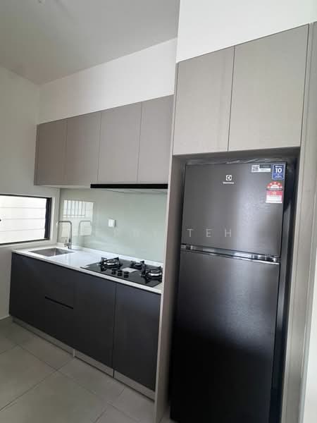 Service Residence for Sale at D'Ivo - Terry Teh - Kitchen - PropertyGuru.com.my