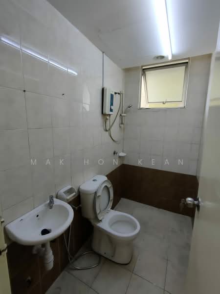 Condominium for Rent at Prima U1 - Mak Hon Kean - Bathroom - PropertyGuru.com.my