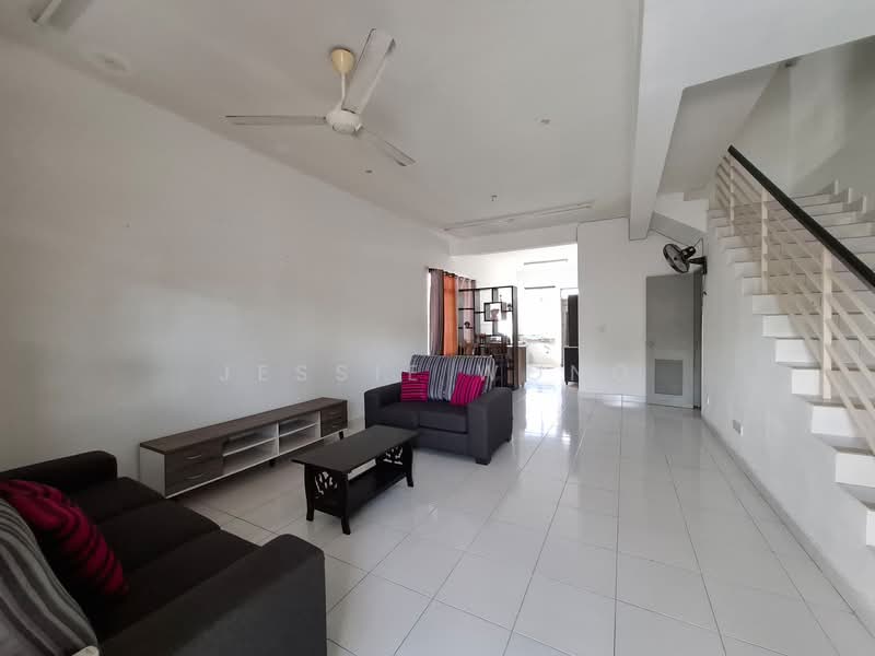 2-storey Terraced House for Sale in Rawang (Selangor) - Jessie Wong - Living Room - PropertyGuru.com.my