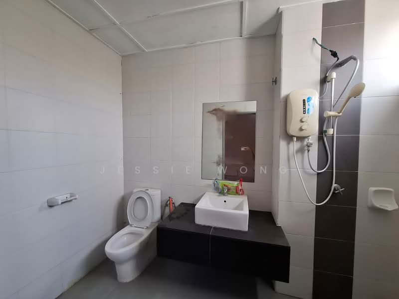2-storey Terraced House for Sale in Rawang (Selangor) - Jessie Wong - Bathroom - PropertyGuru.com.my
