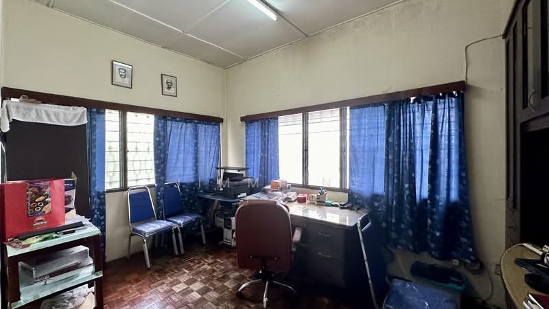 Rumah Berkembar untuk Dijual di Bangsar (Kuala Lumpur) - Jimmy Ng - Study - PropertyGuru.com.my