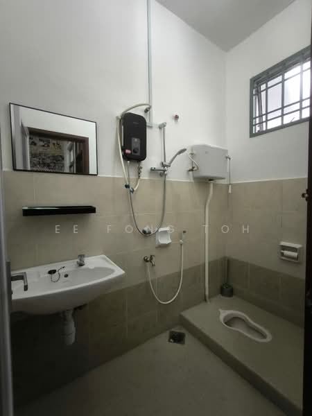 1-storey Terraced House for Sale in Bukit Indah (Iskandar Puteri (Nusajaya)) - Ee Fong Toh - Bathroom - PropertyGuru.com.my