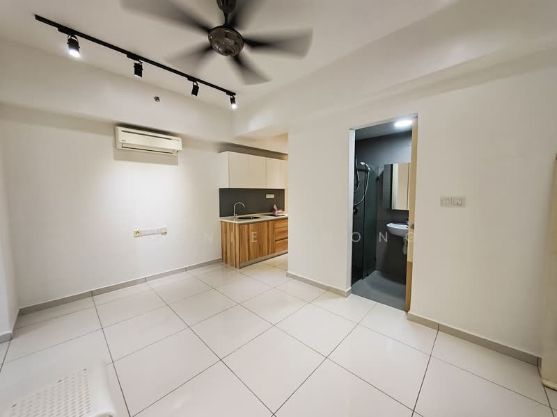 Service Residence for Rent at Avenue D'Vogue - Bonnie Chong - Living Room - PropertyGuru.com.my
