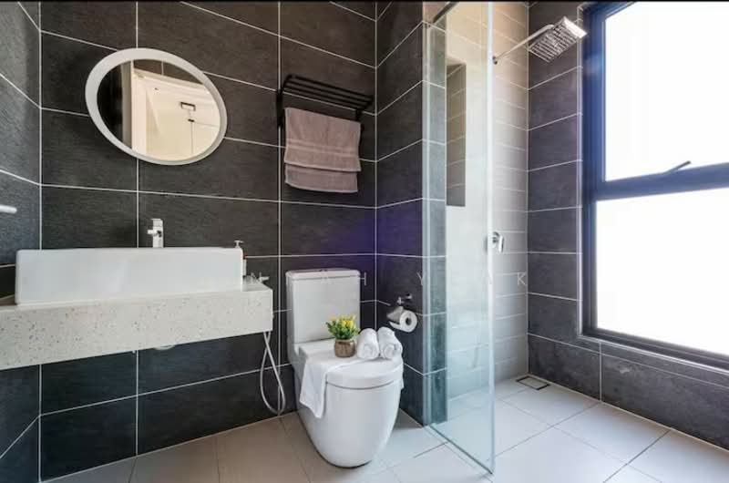 Service Residence for Sale at Uptown Residences - Hannah Yeak - Bathroom - PropertyGuru.com.my