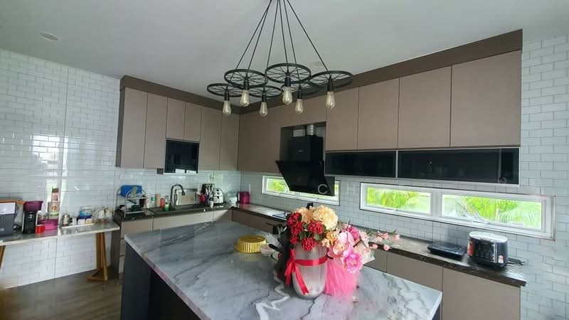 Cluster House for Sale in Skudai (Johor) - Kelvin Chee - Kitchen - PropertyGuru.com.my
