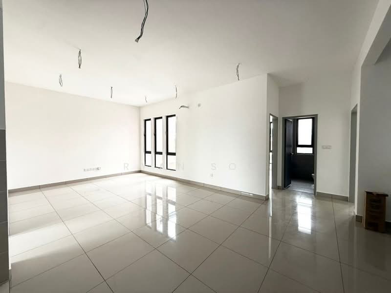 Rumah Bandar untuk Dijual di Shah Alam (Selangor) - Ryan Soo - Living Room - PropertyGuru.com.my