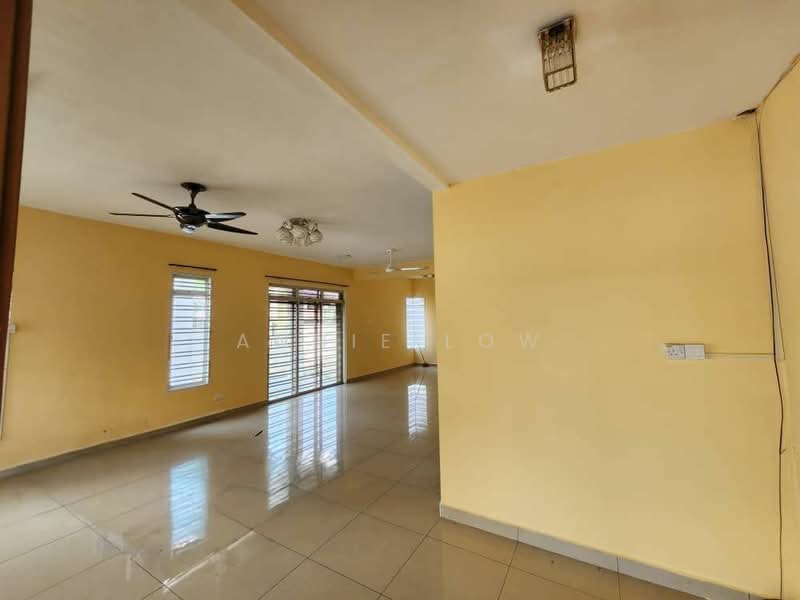 Cluster House for Sale in Masai (Johor) - Annie Low - Living Room - PropertyGuru.com.my