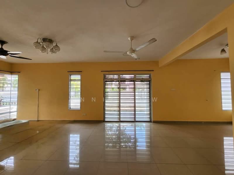 Cluster House for Sale in Masai (Johor) - Annie Low - Living Room - PropertyGuru.com.my