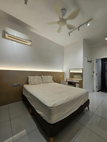 Condominium for Rent at D'Suites Akasia Horizon @ Horizon Hills - Vivian Abdullah - Bedroom - PropertyGuru.com.my