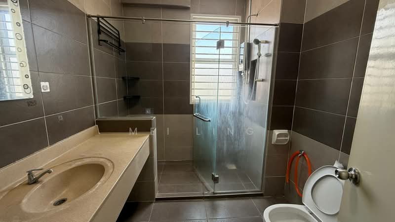 2-storey Terraced House for Sale in Goodview Heights (Kajang) - Mei Ling - Bathroom - PropertyGuru.com.my