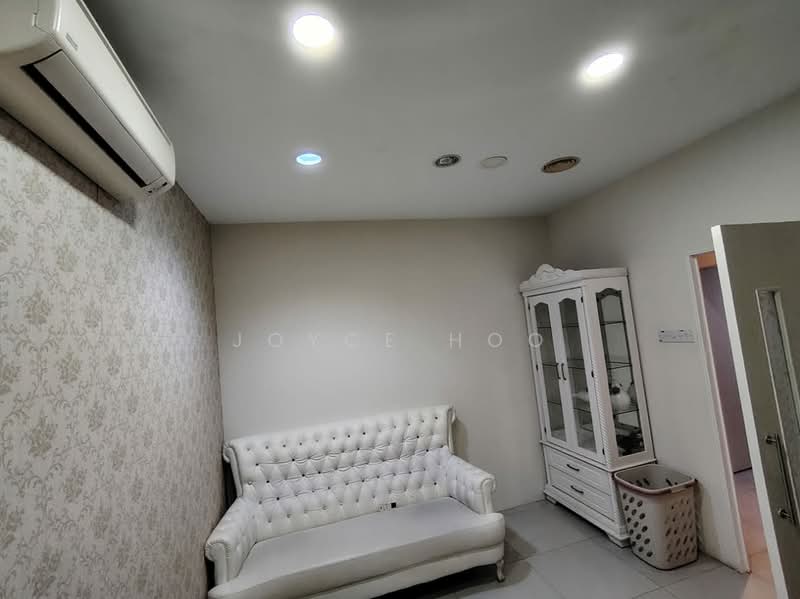 Shop for Rent in Puchong (Selangor) - Joyce Hoo - Interior - PropertyGuru.com.my