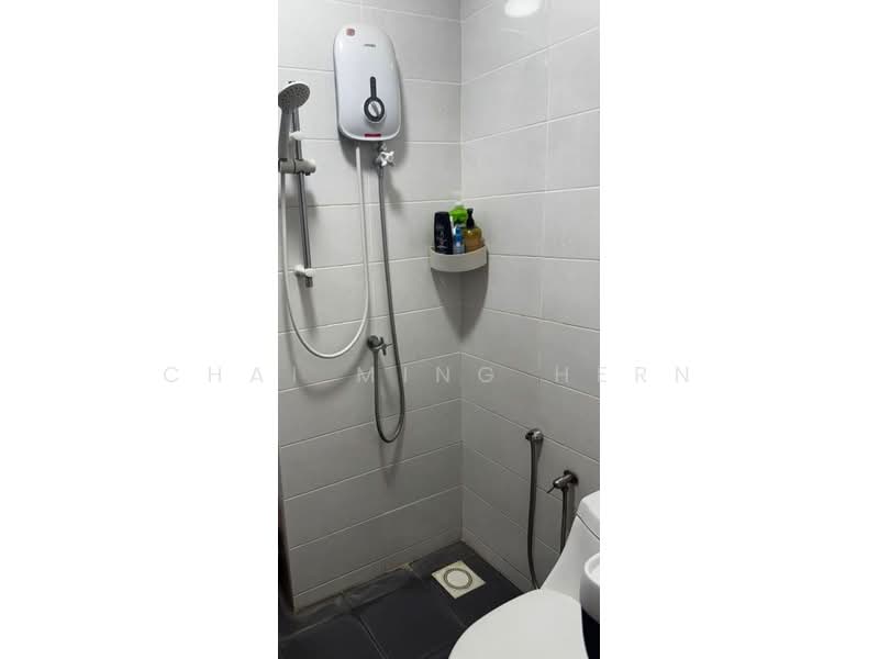 Servis Apartment untuk Disewa di Service Residence @ Landmark Residence 1 - Chai Ming Hern - Bathroom - PropertyGuru.com.my