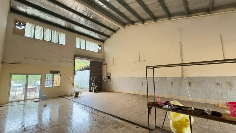 Factory for Rent in Green Technology Park (Rasah) - Marcus Yeow - Interior - PropertyGuru.com.my