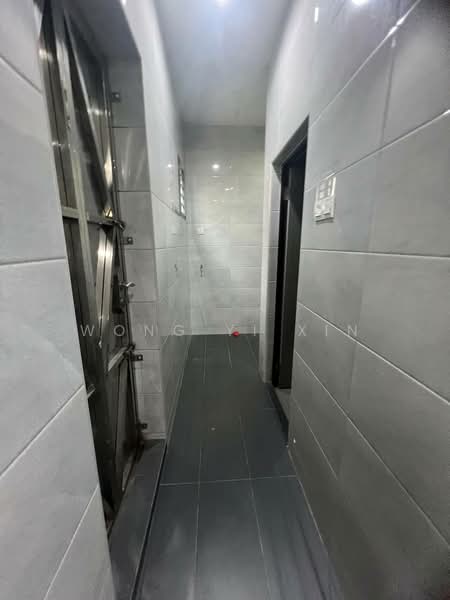 Rumah Teres 2 Tingkat untuk Dijual di Taman Sri Putri (Skudai) - Wong Yi Xin - Corridor - PropertyGuru.com.my