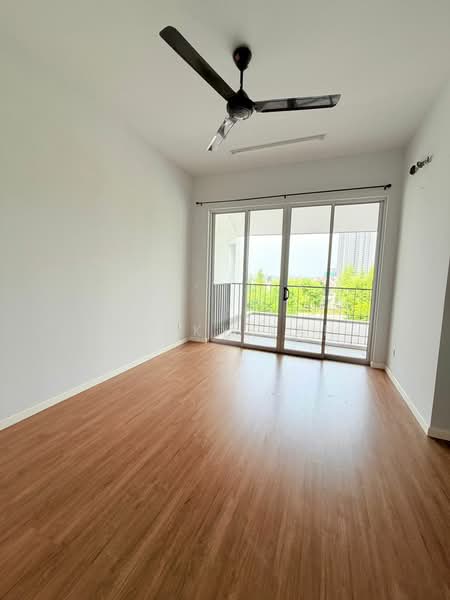 Rumah Teres untuk Dijual di Tamansari (Rawang) - Nicky Lai - Balcony - PropertyGuru.com.my