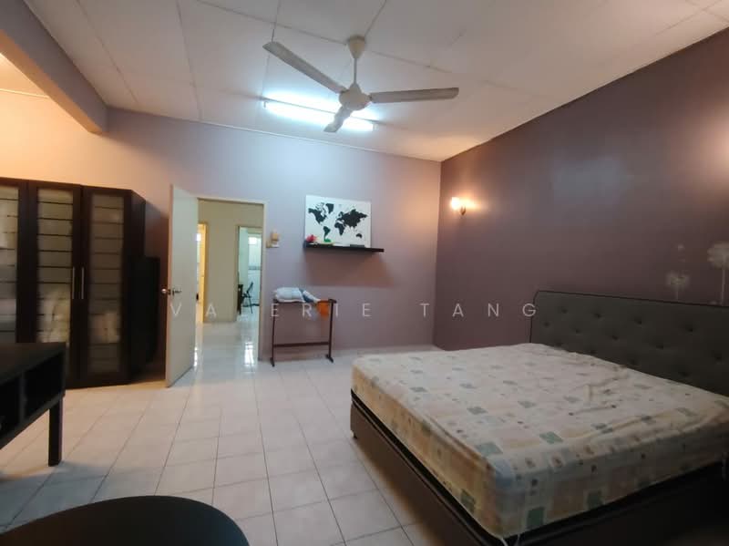 2-storey Terraced House for Sale in Kota Damansara (Selangor) - Valerie Tang - Bedroom - PropertyGuru.com.my