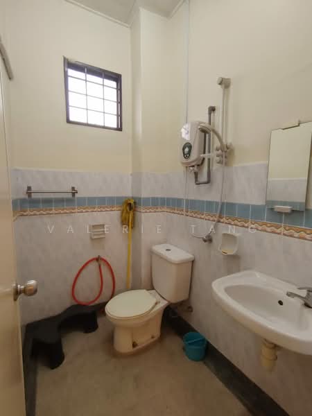2-storey Terraced House for Sale in Seksyen 11 (Kota Damansara) - Valerie Tang - Bathroom - PropertyGuru.com.my